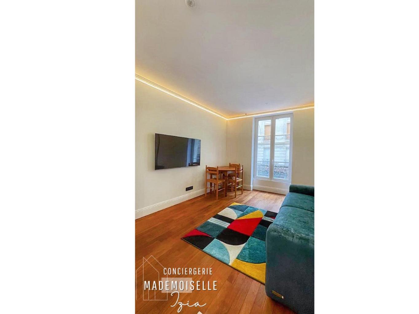 18 Montmartre Apartment